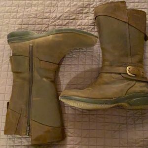 Merrell brown leather boots size 11 mid calf
